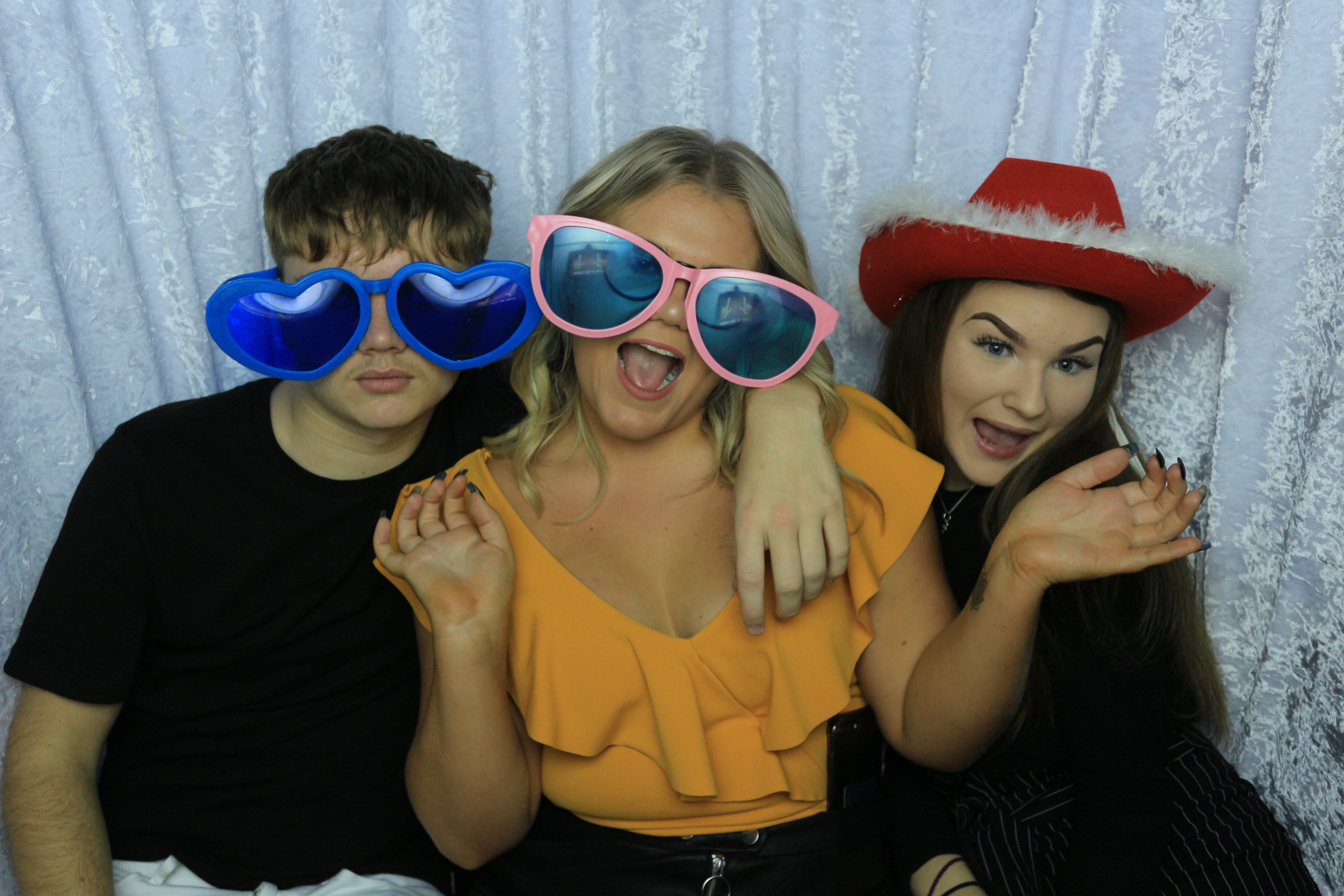 Dee’s 40th Birthday - Images | View more photos from the event at gallery.partydelightsphotobooth.co.uk/u/PartyDelightsPhotoBooth/Dee’s-40th-Birthday-Images